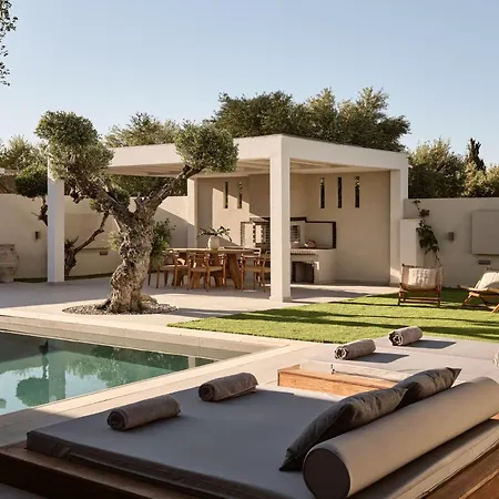Villa Anastasia With Private Heated Pool, By Zantewize *